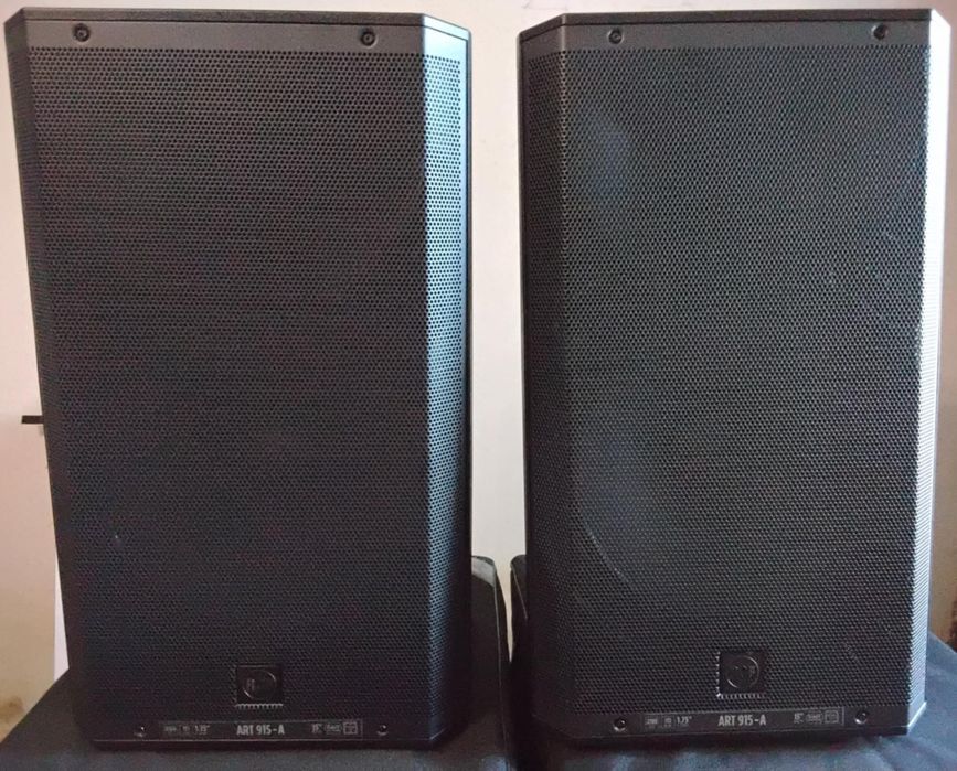 Kolumny Rcf 915A Głośniki 1050rms sztuka