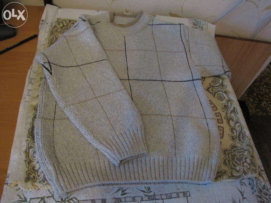 светр для хлопчика 6-8 років