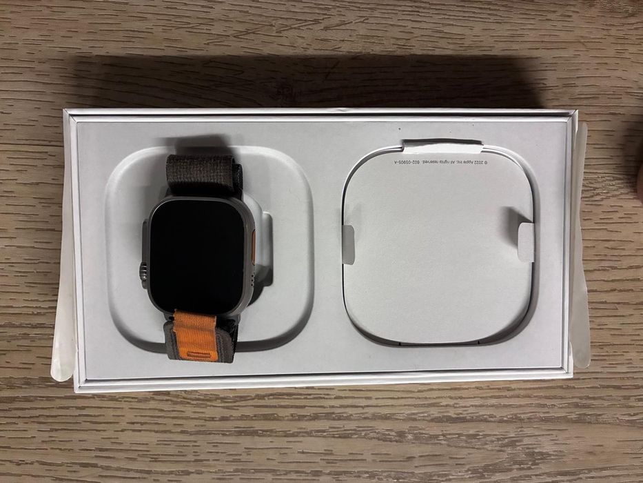 Ultra Watch 49 MM Titanium