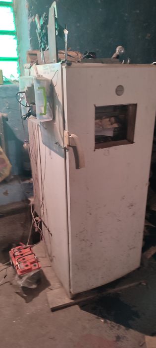 Інкубатор саморобний