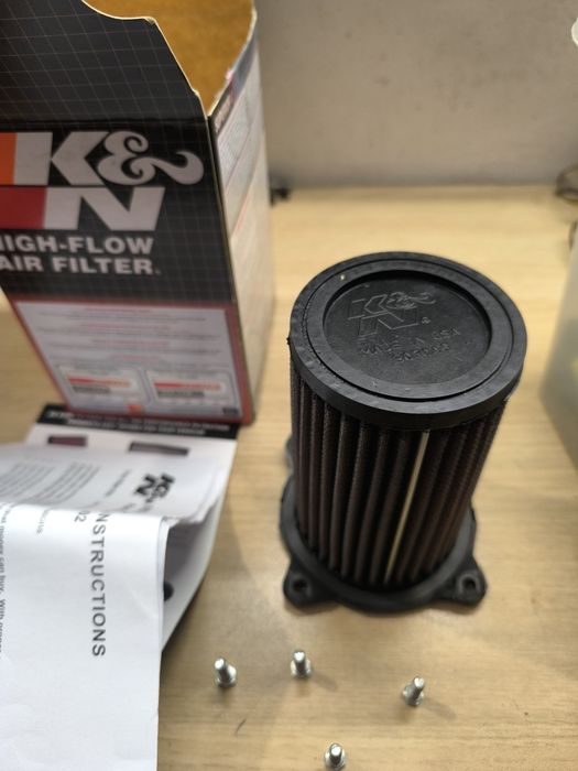 Vendo filtro K&N para Suzuki GSX 1400