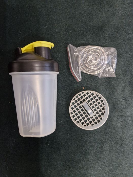 Shaker, bidon treningowy Olimp