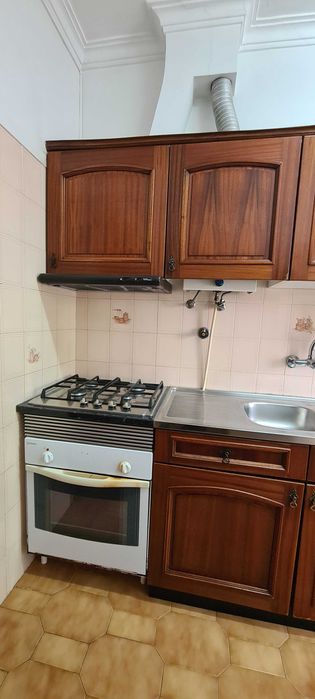 Arrendamento anual T1 no Feijó