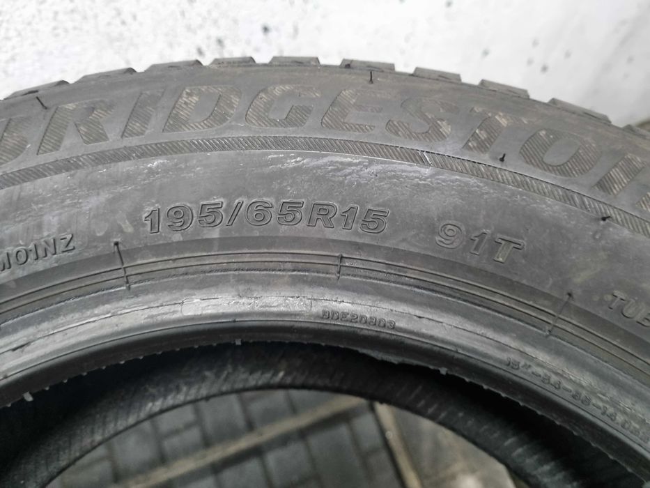 195/65/15 91T Bridgestone Blizzak LM001 EVO D.4122