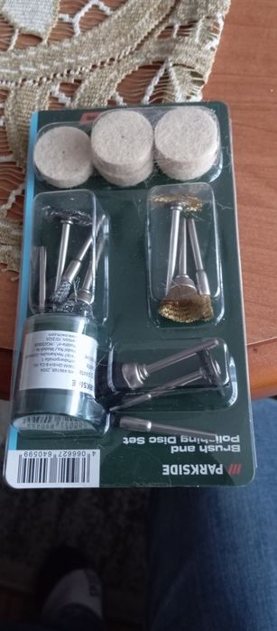 Szczotki i tarcze,pasta do polerowania