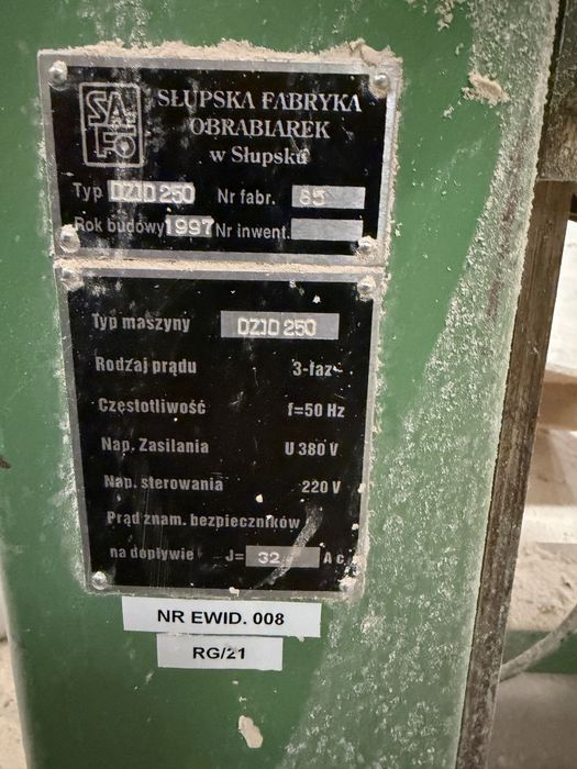 Szlifierka taśmowa długotaśmowa