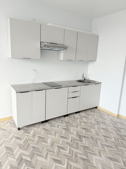 Світло єПродажа 1 комнатной квартиры, Голосеевский район,Ракетная 24,