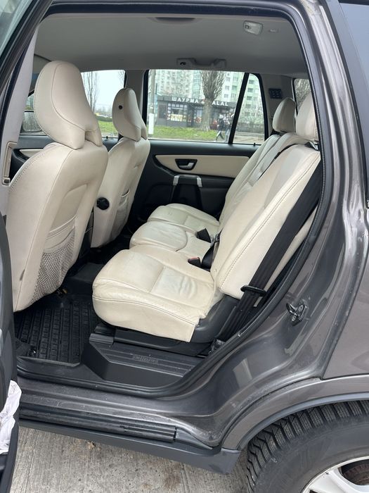 Volvo XC90, 2.4, 7місць, 2008 рік.