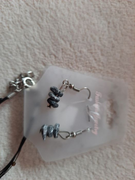 Naszyjnik z kolczykami