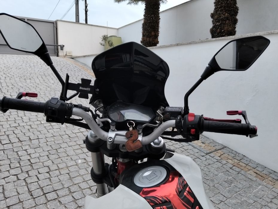 Benelli TNT 125 extras