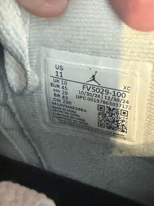 Jordan 4 White Cement rozm. 45