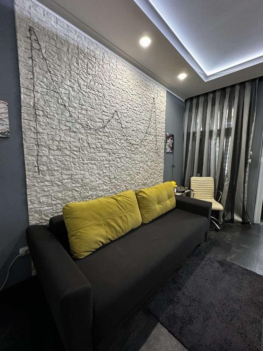 3 кімнатна квартира 84м2, центр, в. Коцюбинського