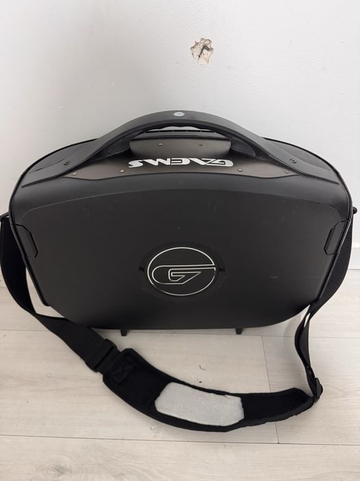Vendo ps4 com monitor GAEMS 19’’