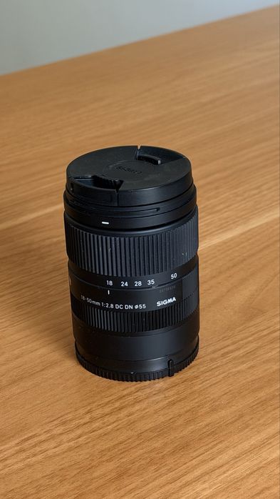 Sony FX30 com Lentes Sigma, Microfone e Baterias