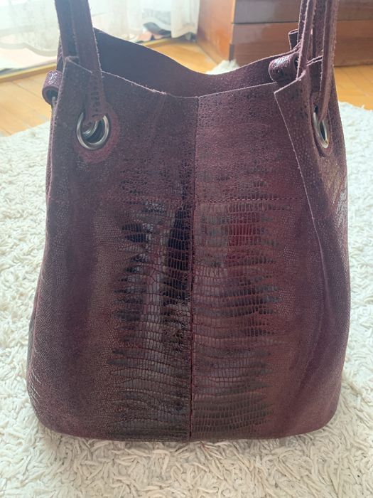 Сумка з лазерноі шкіри