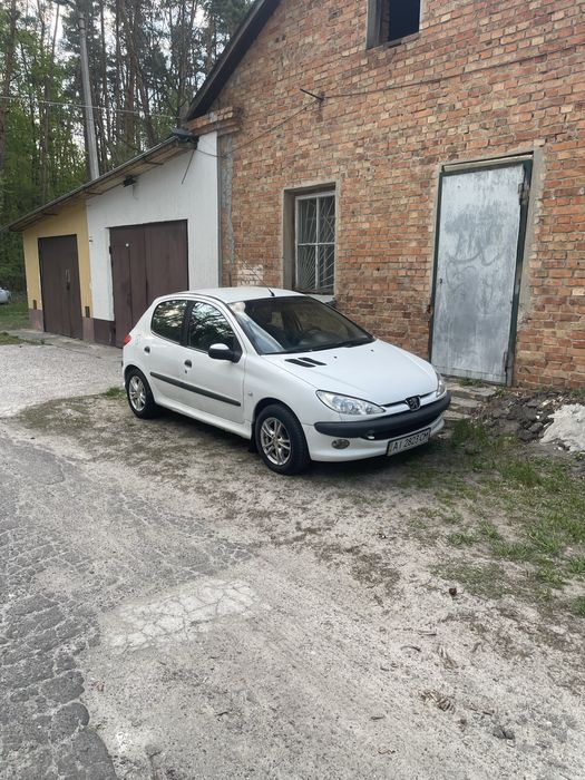 PEUGEOT 206 AVTOMAT 2007р 1.6 бензин