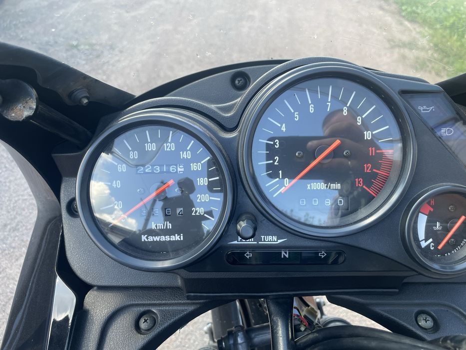 Kawasaki gpz500s