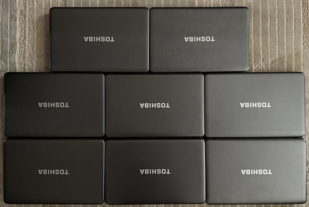 Toshiba Satellite C650-17W, 4GB RAM, HDD 500GB, 15,6” - Office 2010