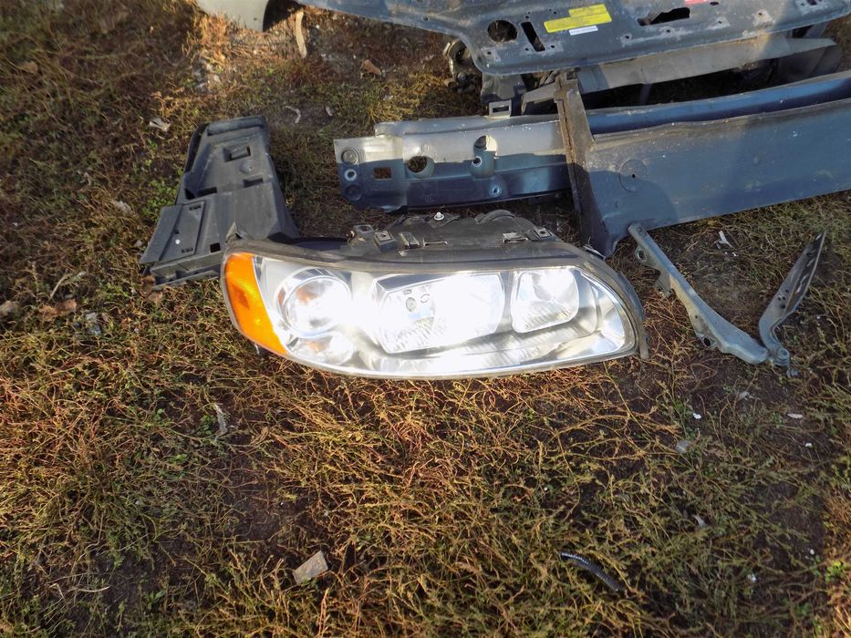 Przód kompletny maska zderzak błotniki Volvo xc70 04-07 lift 455-16