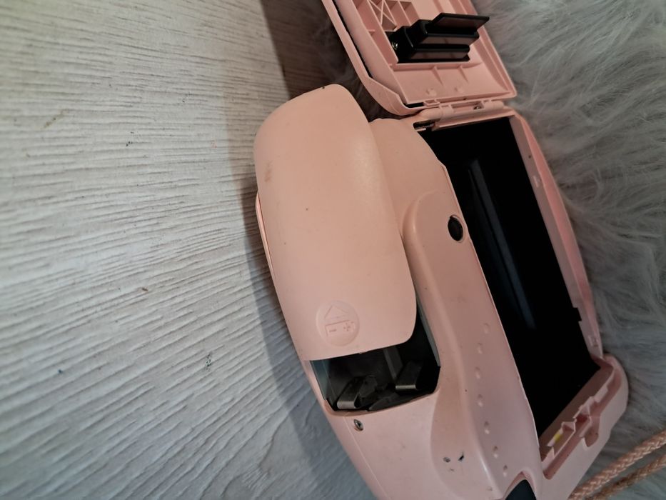 Aparat natychmiastowy Instax