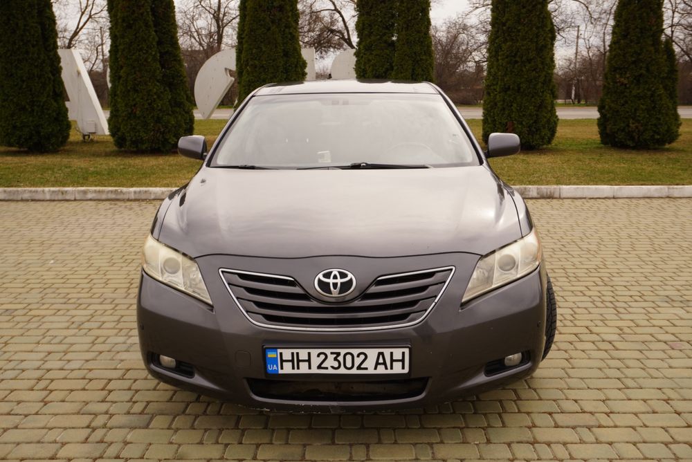 Toyota Camry 40