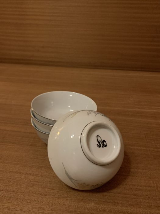 Tigelas de porcelana chinesa “JC”