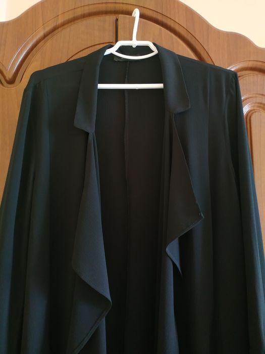 Чорна шифонова довга накидка фірми Atmoshere. Повністю нова