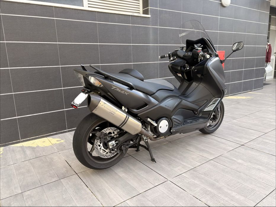 Tmax 530 apenas 18mil km