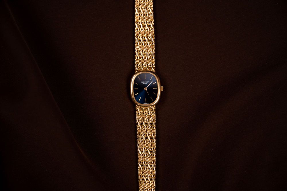 Patek Philippe Lady Ellipse Blue Dial