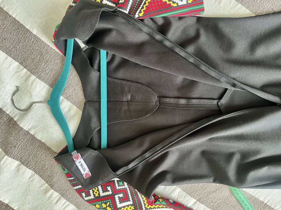 Сукня з принтом «вишиванка»