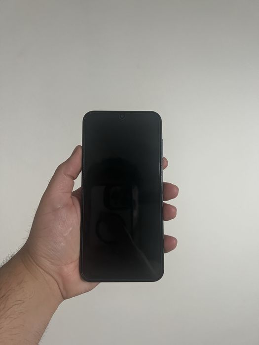 Samsung Galaxy A15 5G (128GB / 4GB RAM)