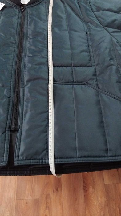 Чоловіча куртка (бомбер)