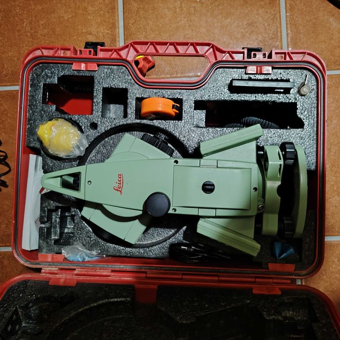 Leica TCR 805 POWER R100