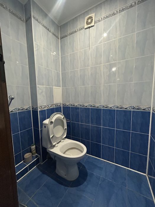 Продам велику 3-х кімнатну квартиру з індивідуальним опаленням