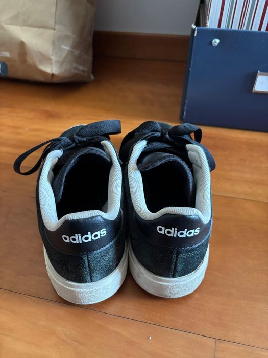 Adidas sapatilhas court base Tam. 40 2/3