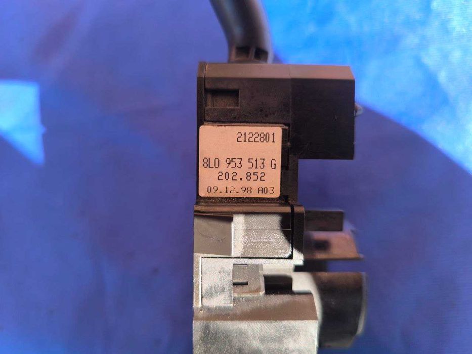 Підрульовий перемикач в зборі VAG 8L0953513G / 4B0953503G