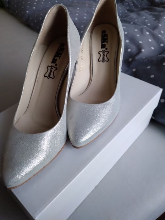 Buty szpilki nowe