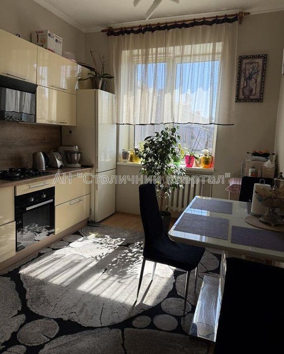 Чоколівка 2к сталінка вул Джохара Дудаєва 5