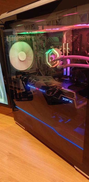 Potente PC Gaming AMD Ryzen 7 5800X com 32GB RAM