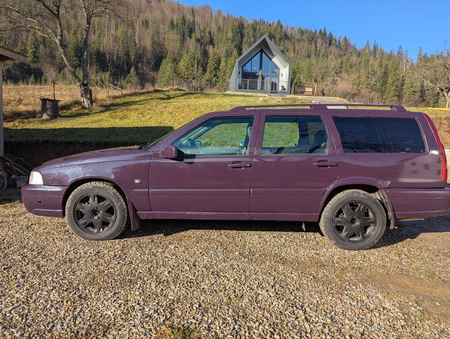 Вольво В70ХС полный привод 2,4турбо