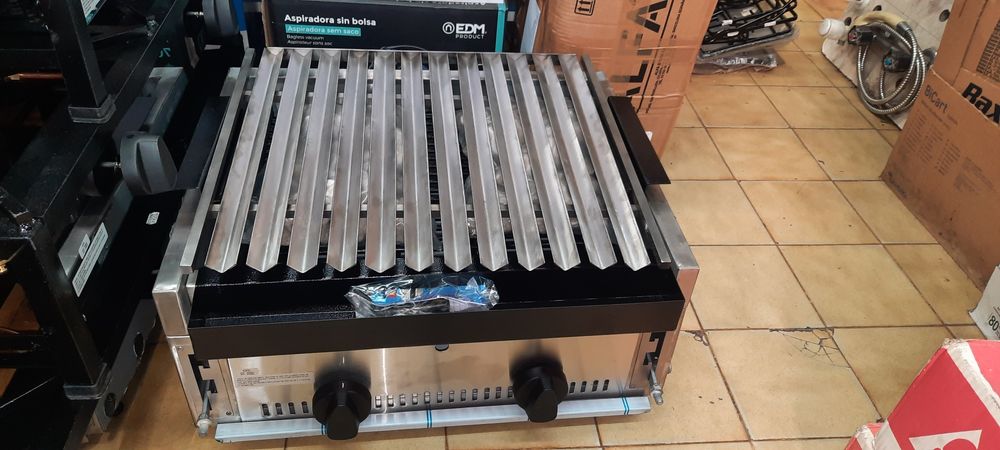 Grelhador Inox Gas com pedras lávicas 2Q novo com fatura