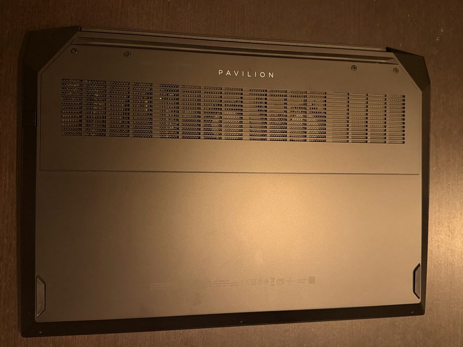 Computador portátil HP Pavillion Gaming 15-ec 2001np