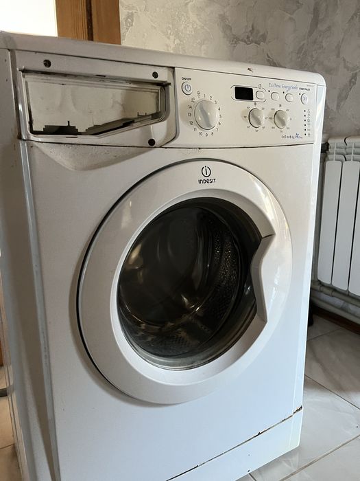 Пралка indesit на запчастини