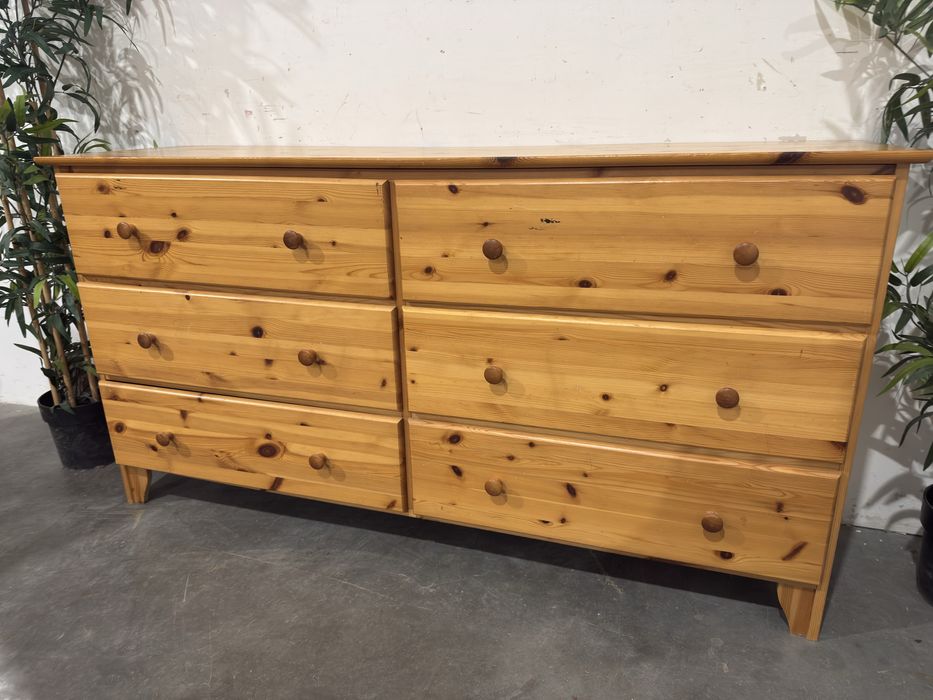 Ładna komoda sosnowa 6 szuflad super stan dowóz wysyłka