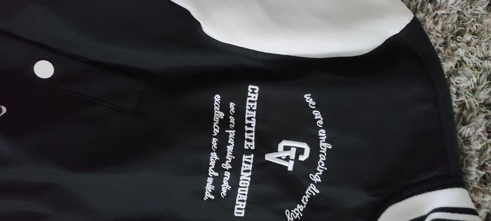 Bluza Cropp L kurtka młodzieżowa