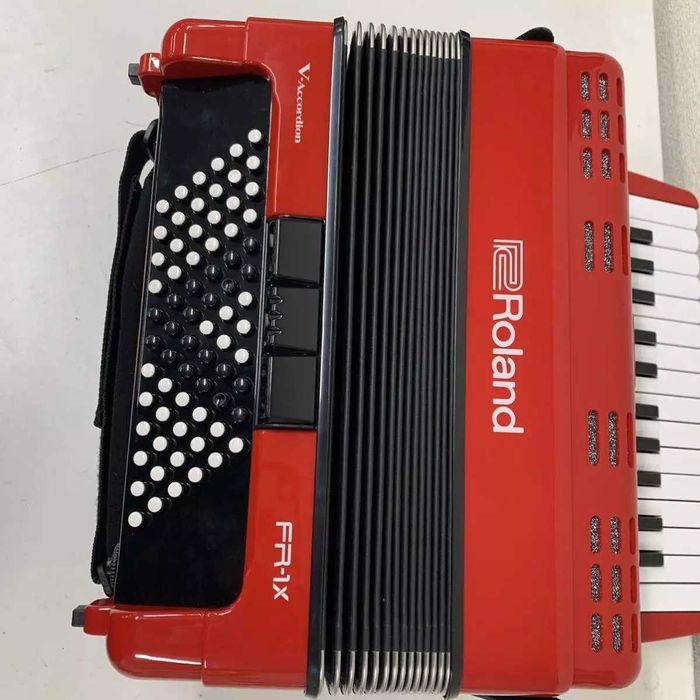 Acordeão Roland FR-1X RD Red V-Accordion 26 Piano Key - novo