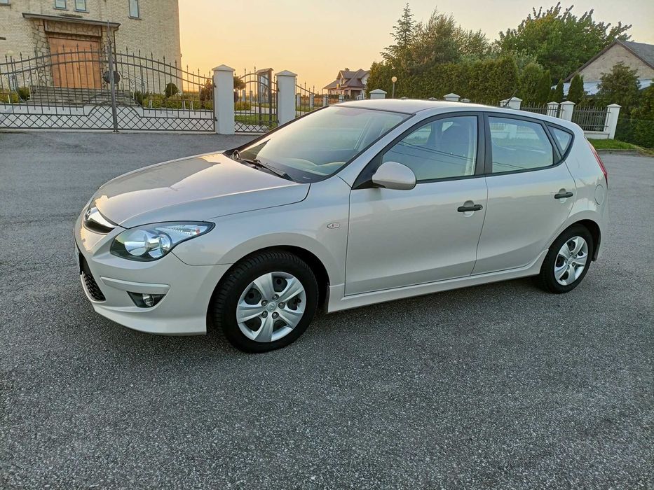 Hyundai I30 1.4b tylko 108 tyś km