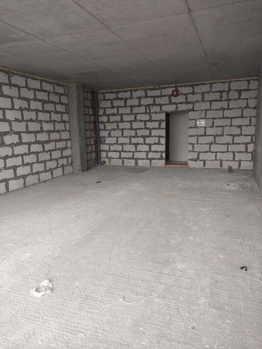 Продам офісне приміщення на Київський