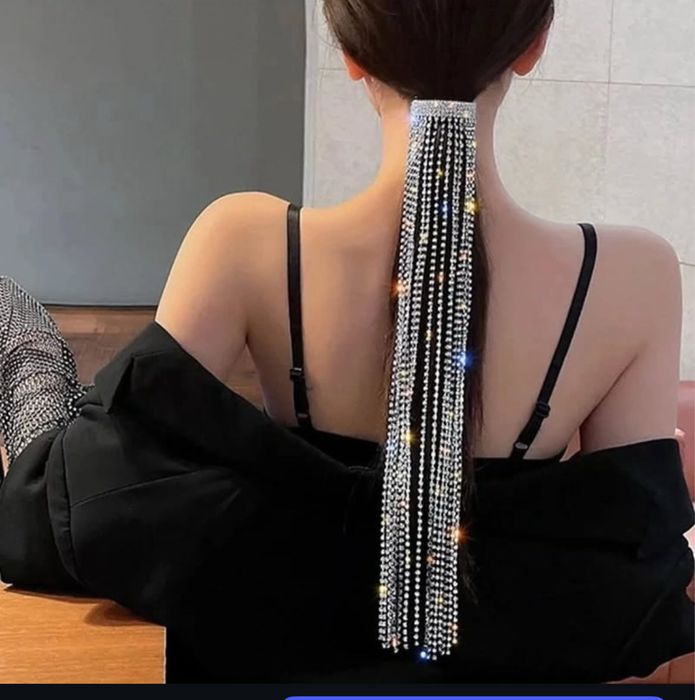 Заколка з камінням