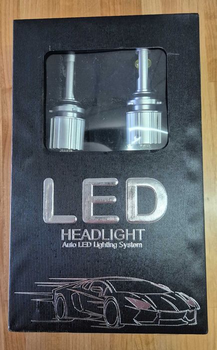 Нові автомобільні LED лампи з чіпом XHP70.2.